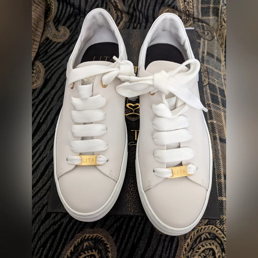 LITA BY CIARA Icon Low Top Sneaker in White NWT size 37